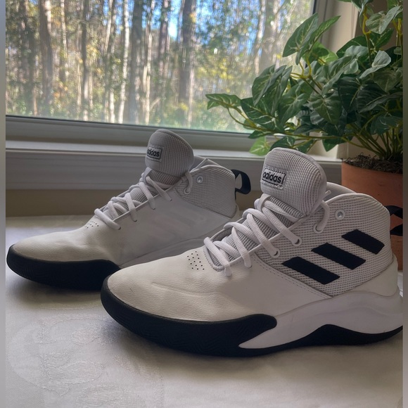 ADIDAS SIZE: US 7 | UK 6,5 | FR 40 | JP 250| CHN 245 | MADE IN INDONESIA - Picture 2 of 5